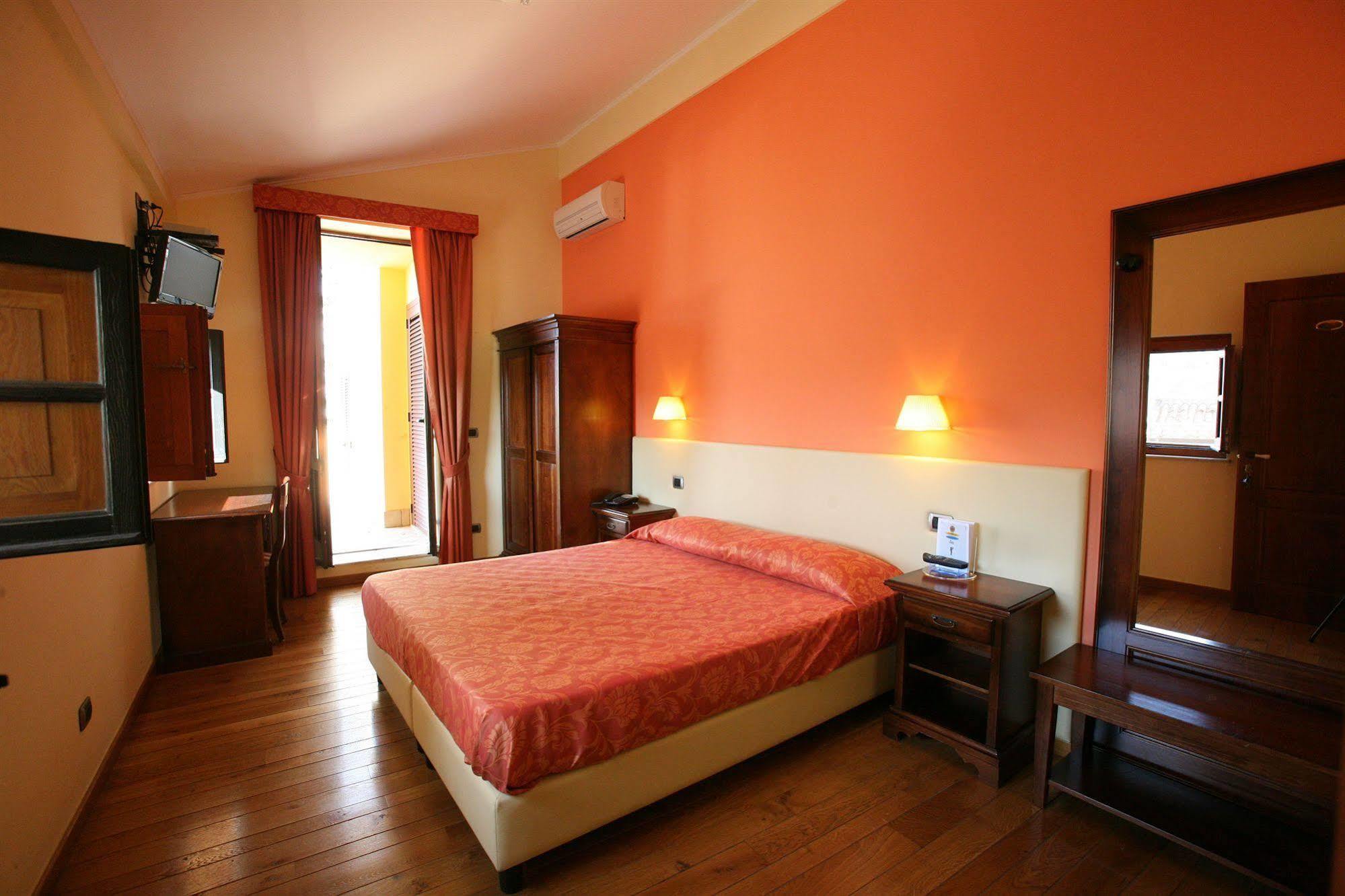 Hotel Medici Milazzo Zewnętrze zdjęcie